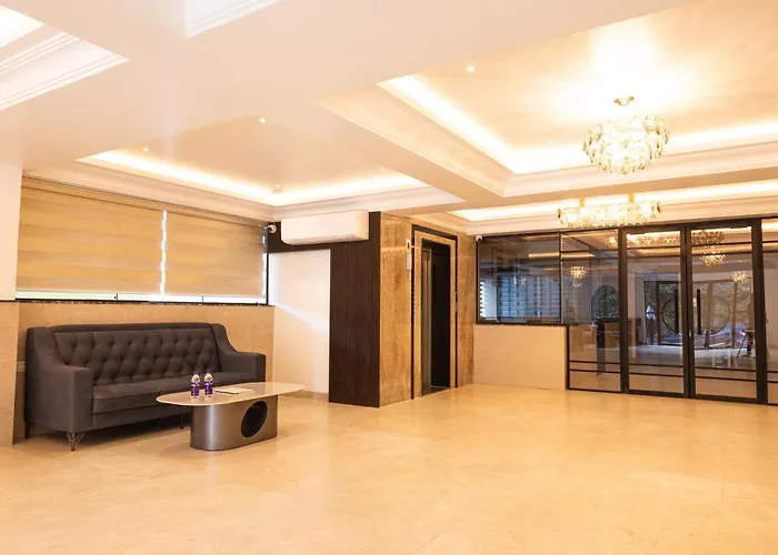 Hotel Radhe Pride Hitech City
