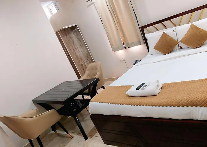 Vaaraahi Hotels